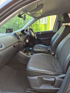 Volkswagen Tiguan SUV 2011 for Sale