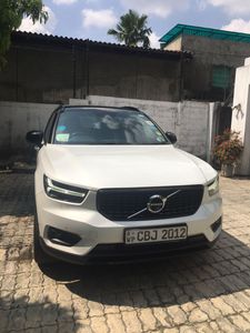 Volvo XC40 T3 R Design 2019 for Sale