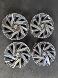 wagon r costume z alloi wheel for Sale