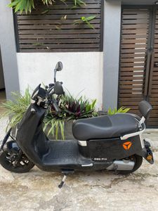 Yadea E8S Pro Edition 2024 for Sale