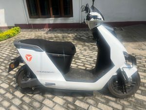 Yadea Ezzy Go 2024 for Sale