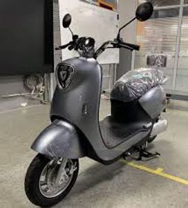 Yadea M6 Scooter Bike 2025 for Sale