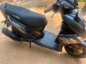 Yamaha Ray ZR Dis 2020 for Sale Yamaha Ray ZR Dis 2020 for Sale