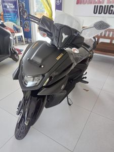 Yamaha RayZR Black Hybrid 2025 for Sale