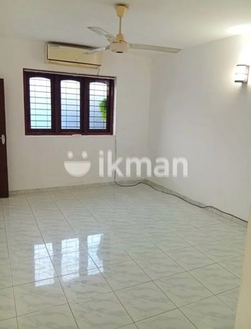 උඩුමාලේ House Kadawatha Belumhara, Gampaha
