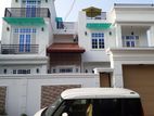 Ultra-Luxury 3-Story House in Piliyandala, Kesbewa