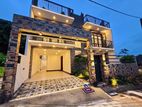 Ultra Mordern 3 Storied House in Kahatuduwa