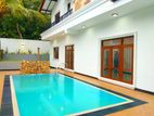 UNCOMMON LUXURY HOUSE WITH SWIMMING POOL (15 Perches)