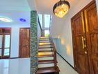 Uncommon Super Quality Mordern 3 Storied House - Kahatuduwa