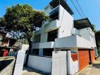 unfurnished 5 bedroom spacious house for rent in dehiwala