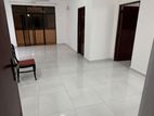 Unfurnished Apartment for rent Colombo 4