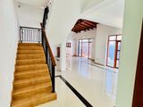 Unfurnished house for rent in Nawala