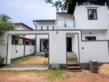 Unfurnished Modern Luxury House for Rent in Kandana Batagama-South
