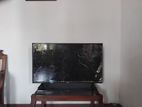 Unic 40inch TV