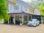 Up Stair House for Rent in Kandy - Ampitiya