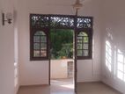Up unit for rent in Boralesgamuwa
