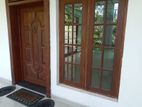 Upper floor for rent in colombo 5