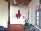 Upper Floor House for Lease in Wellampitiya