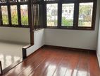 Upper Floor House for Rent in Colombo 5