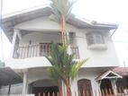 Upper floor house rent in Negombo Town
