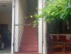 Upstair annex available for rent in Moratuwa