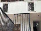 Upstair Annex for rent in Boralegamuwa