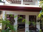 Upstair House for rent in Athurugiriya