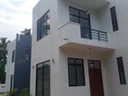Upstair House For Rent In Ekala - Ja Ela
