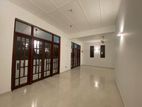 Upstair House for Rent in Front of Gateway College- Dehiwala