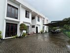 Upstairs House For Rent In Kelaniya