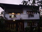 Upstair House for Rent in Maharagama