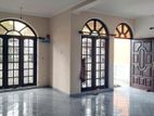 Upstair house for rent in Mount Lavinia