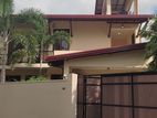 Upstair House for Rent in Nugegoda