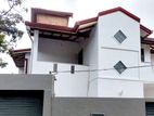 Upstair House for Rent in Rathmalana