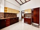 Upstair House in Nugegoda for Rent