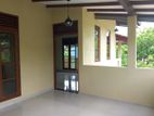 Upstair Luxury Spacious House for Rent in Piliyandala