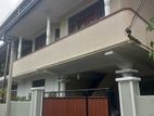 Upstairs House rent in Kandy