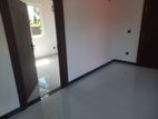 Upstairs Apartment for Rent in Katuwapitiya