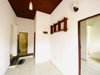 Upstairs House for Rent in Battaramulla