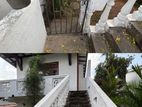 Upstairs House For Rent in Battarmulla