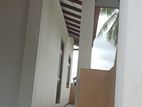 Upstairs House for Rent in Kadawatha