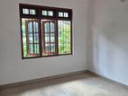 Upstairs House for Rent in Kundasale