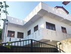 upstairs house for rent in mount Lavinia