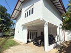 Upstairs House for Rent in Panadura