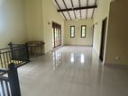 Upstairs House for Rent in Piliyandala