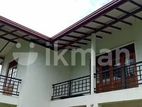 Upstairs House for Rent in Piliyandala