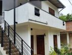 upstairs house for rent kadawatha