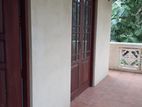 Upstairs House For Rent kaldemulla Road Rathmalana
