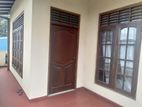 Upstairs House for Rent Piliyandala