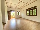 Upstairs House for Rent – Piliyandala